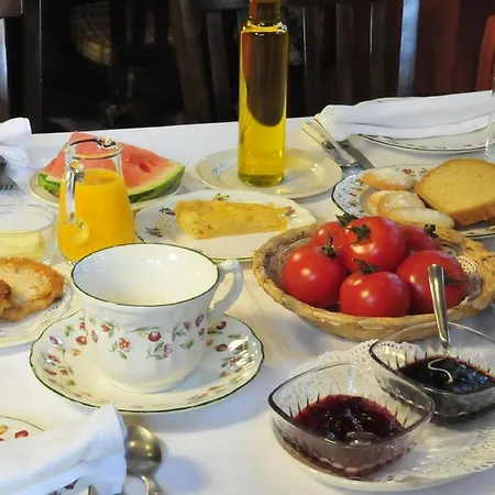 Llugaron I Casa de Campo