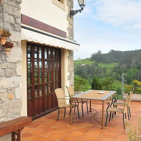 Llugaron I Casa de Campo Miravalles