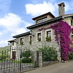 Casa Rural Llugaron I * Miravalles