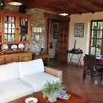Casa Rural Llugaron I * Miravalles