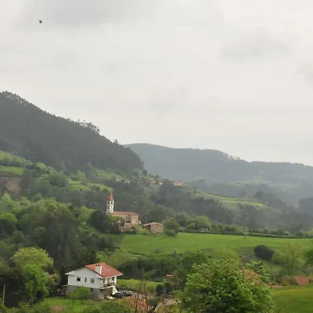 Llugaron I Venkovský dům